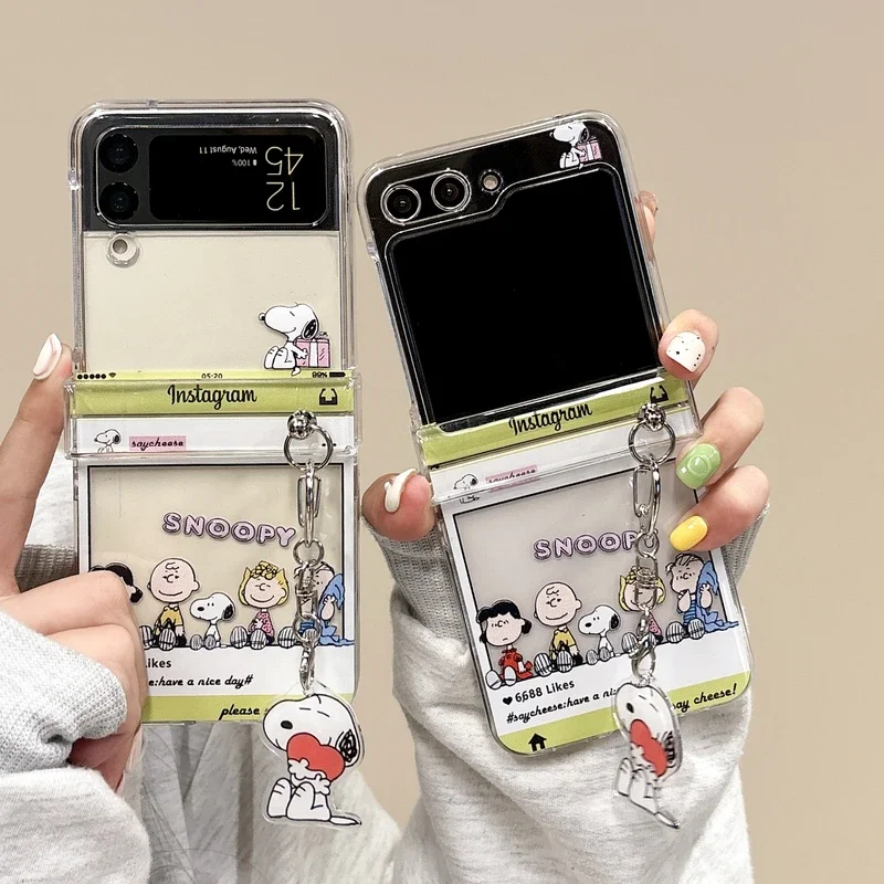 Sevimli Karikatür Snoopy Charl - Phone Cases Z Flip 6 incelemesi ve fiyatı